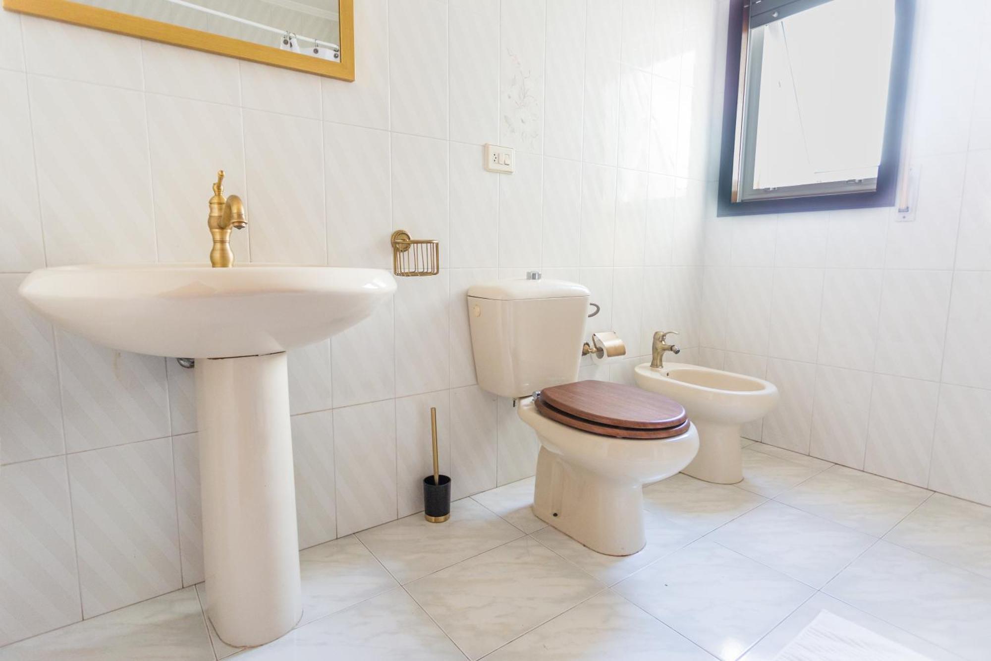 Disfruta De Melide En Este Amplio Apartamento Екстер'єр фото