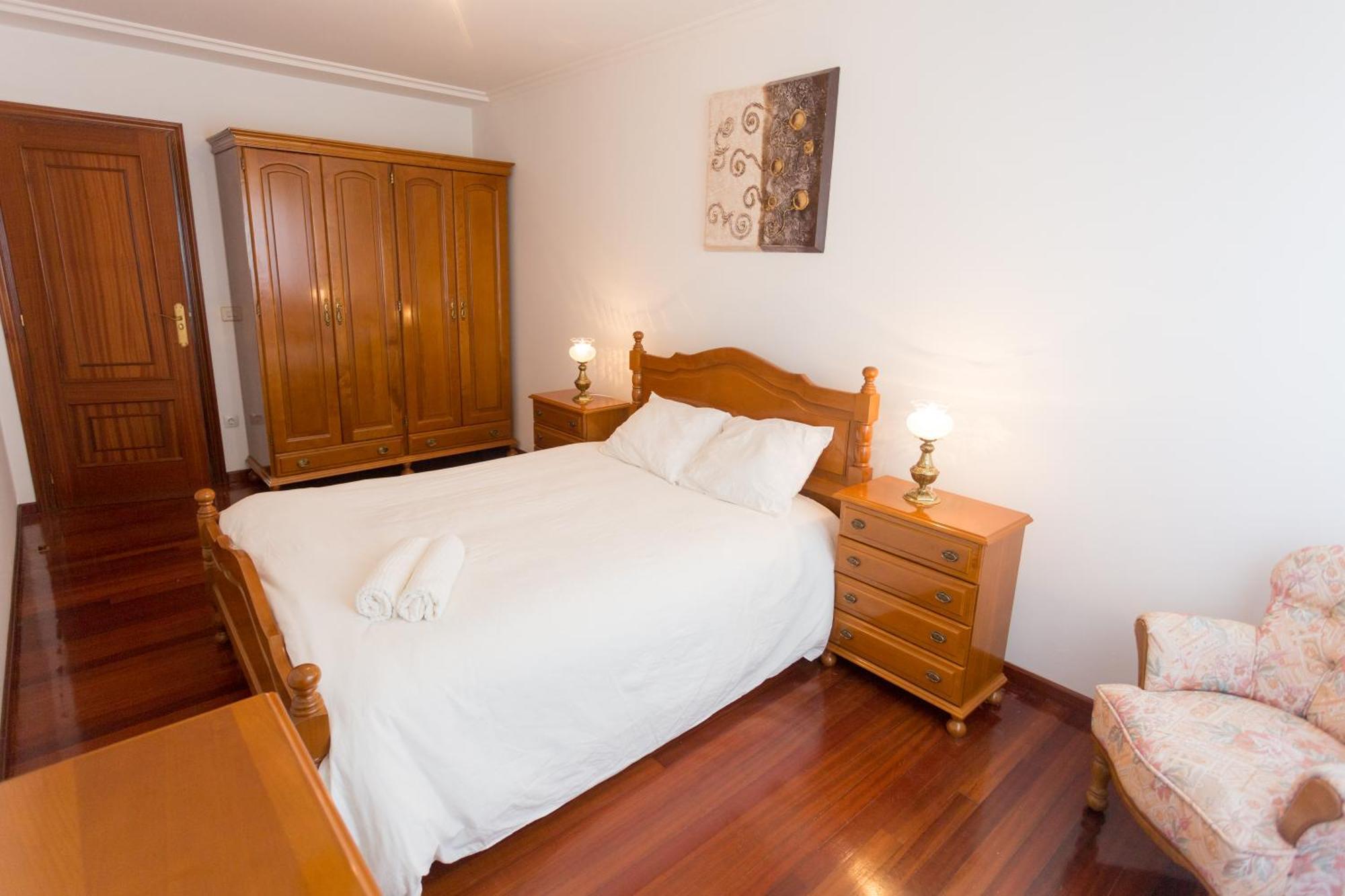 Disfruta De Melide En Este Amplio Apartamento Екстер'єр фото